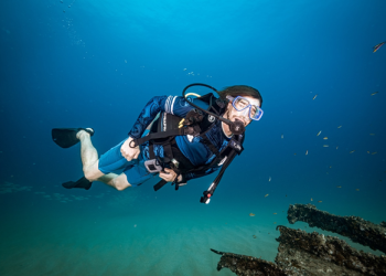 How to Choose a Dive Centre for the PADI Advanced Open Water Diver Course?