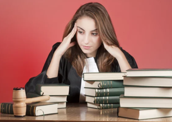 Easy Tips for Law Students to Write Strong Case Study Answers