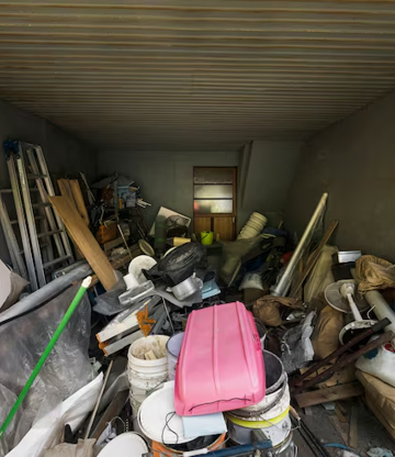 Junk Removal in Longboat Key, FL: Logistics, Pricing, and What to Expect